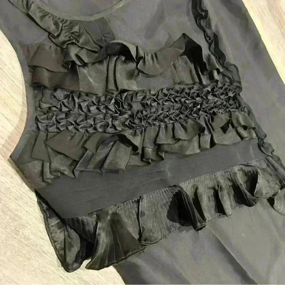 Banana Republic Women's 100% Silk Black Ruffle Sleeveless Shift Dress Size SP - Picture 2 of 8